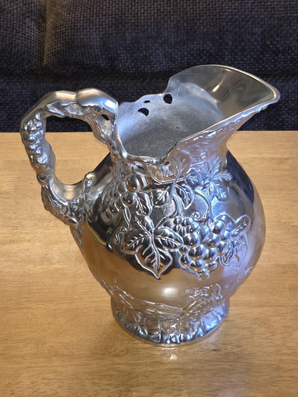 ARTHUR COURT Grapes And Leaves Water Pitcher Cast Aluminum Vintage 1996 11" Lg